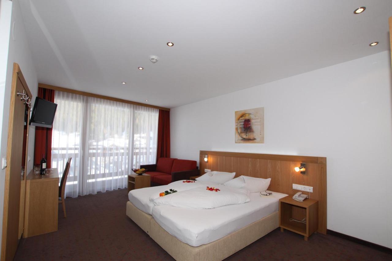 Hotel Garni Panorama Ischgl Ngoại thất bức ảnh
