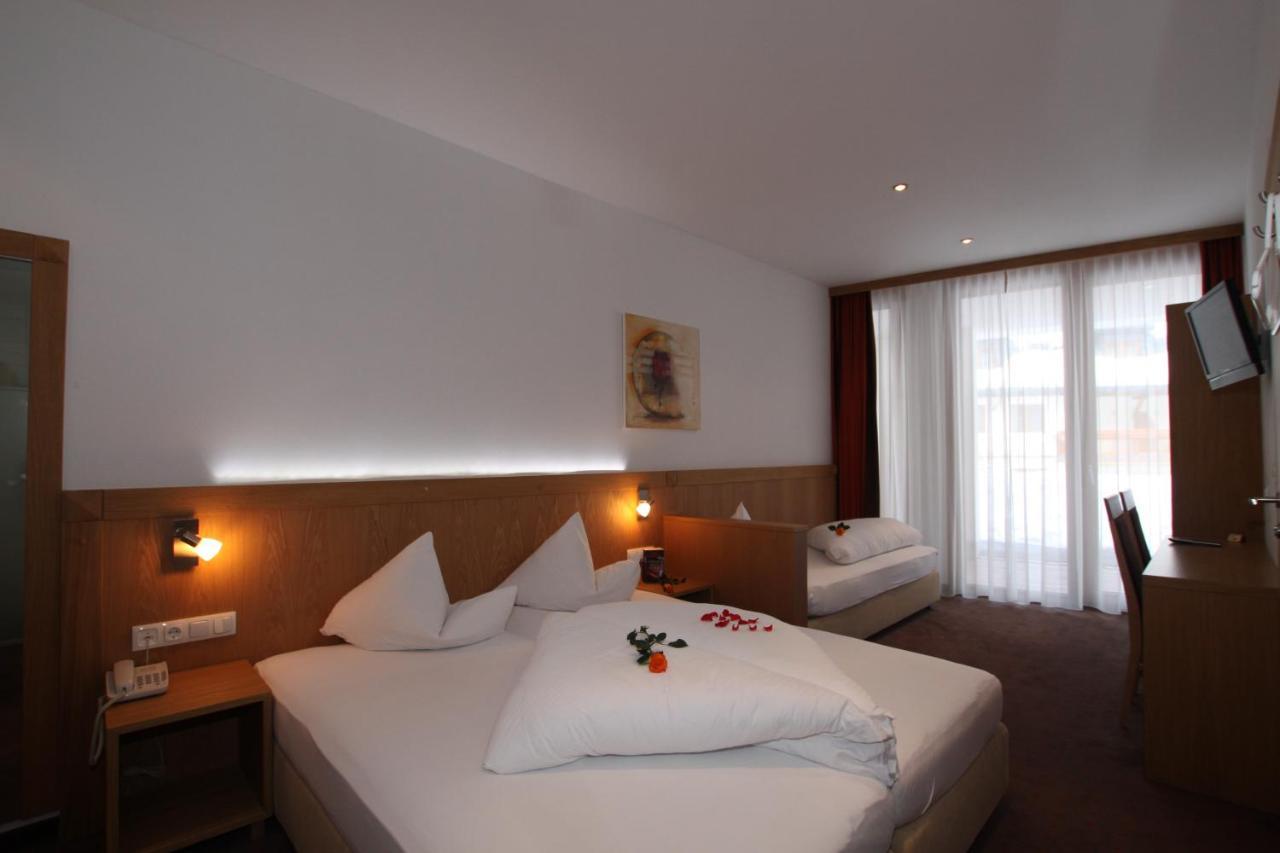 Hotel Garni Panorama Ischgl Ngoại thất bức ảnh